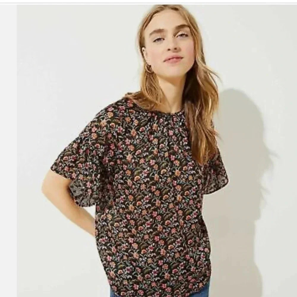 Loft floral tie back keyhole blouse black flutter sleeve top petite‎ Small